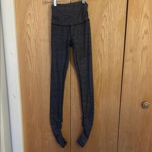 Lululemon Still Mind Interlink tights in the Ice Grey Black (item21)